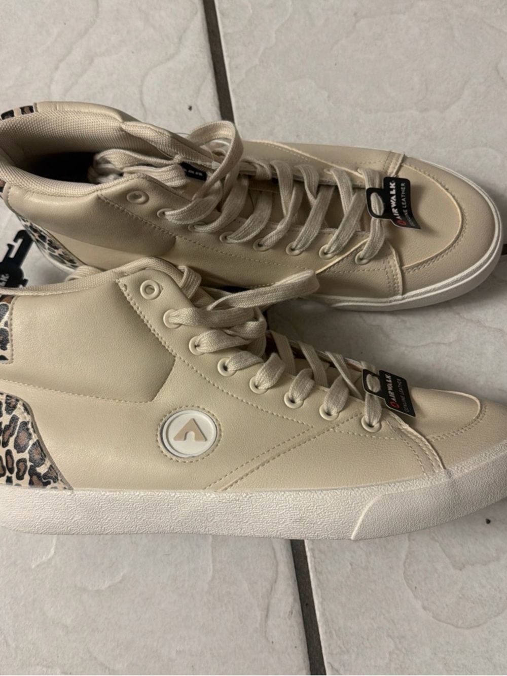 Airwalk Hightops NWOT Leopard Print heel Style Color Cream Size 11